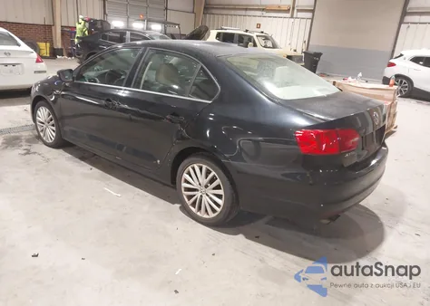 2014 Volkswagen Jetta 1.8T Sel from USA, damaged, VIN 3VWL07AJXEM378261